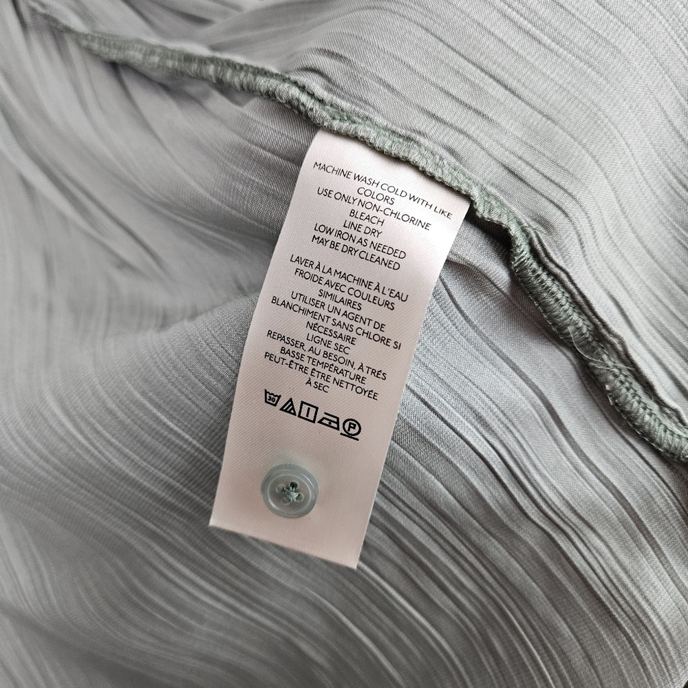 Anthropologie Relaxed Button Down Green Medium - Picture 8 of 8